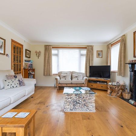 High Quality Detached House With Parking St. Ives Villa Bagian luar foto