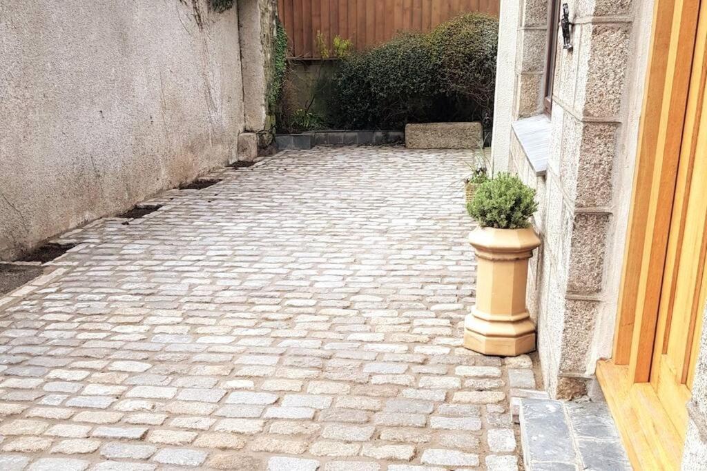 High Quality Detached House With Parking St. Ives Villa Bagian luar foto