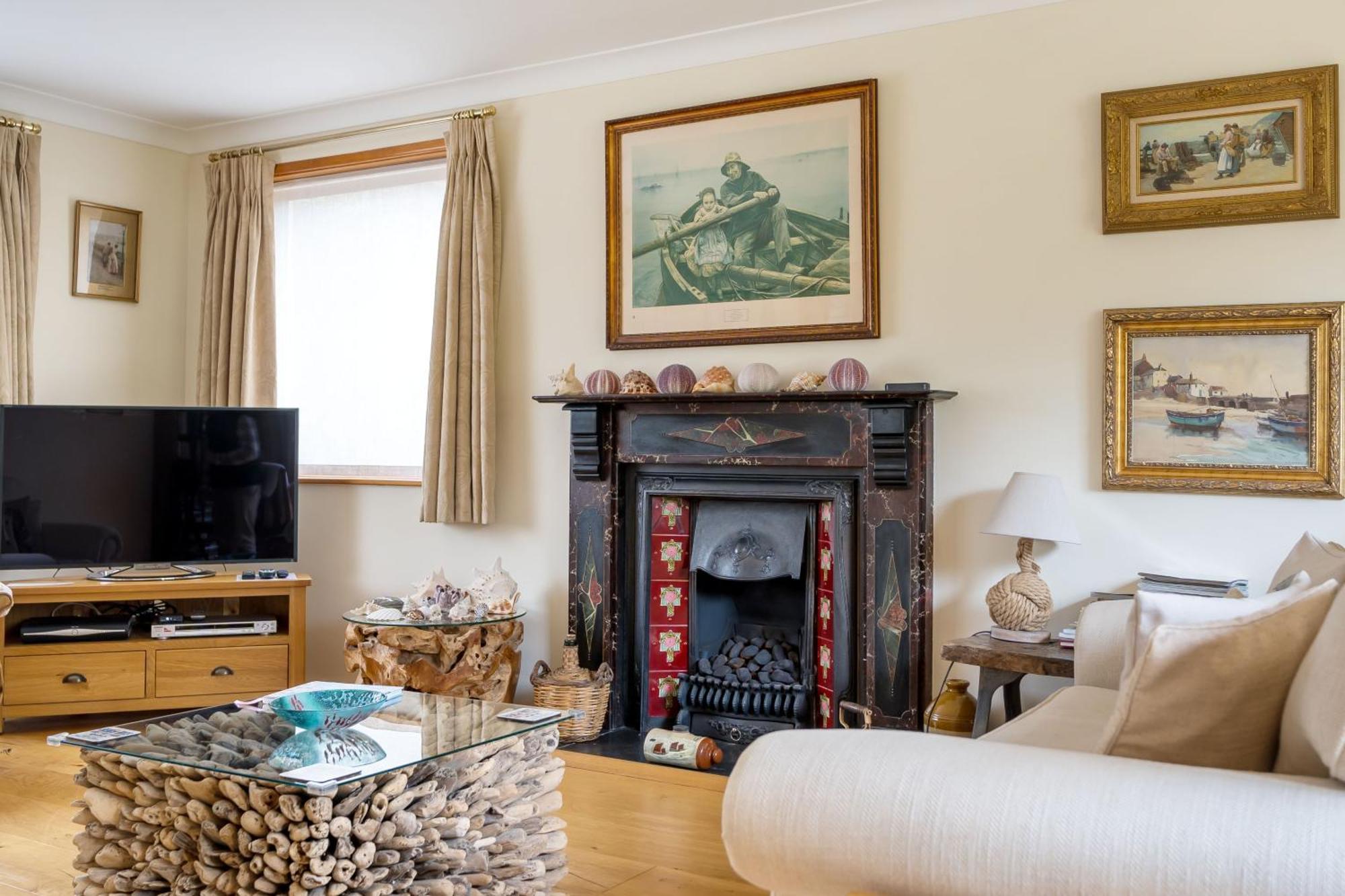 High Quality Detached House With Parking St. Ives Villa Bagian luar foto